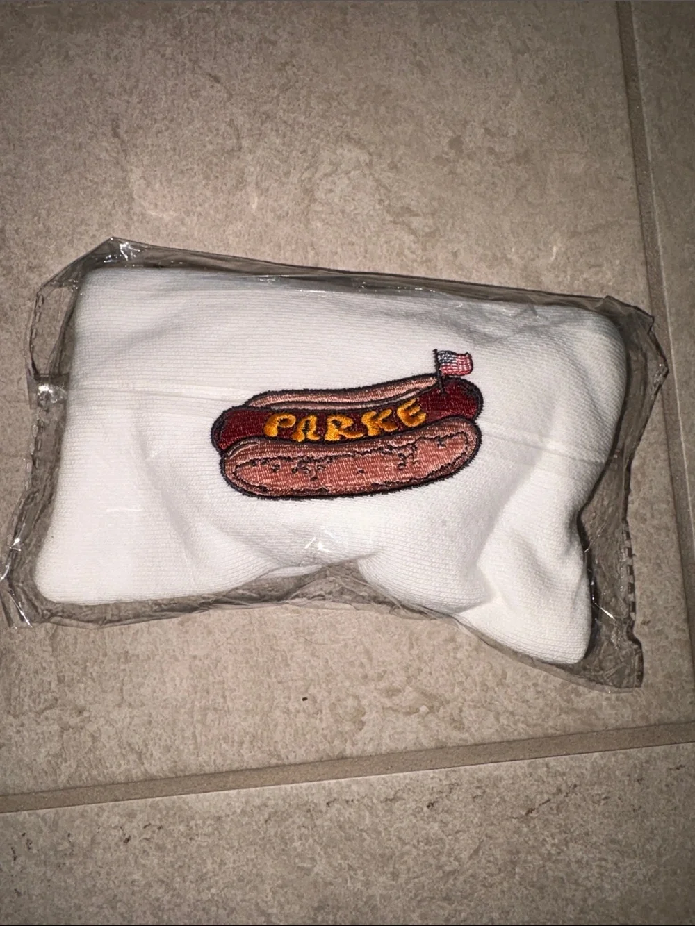 PARKE HOT DOG HAIR CLIP